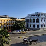 B1-8 - Apartamento Acogedor Con Excelente Ubicacion Dentro De Las Murallas De Cartagena
