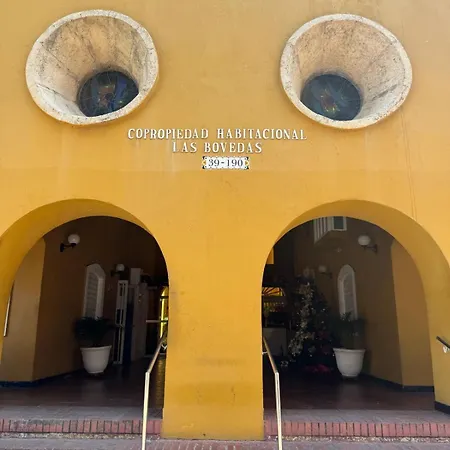 B1-8 - Acogedor Con Excelente Ubicacion Dentro De Murallas De *